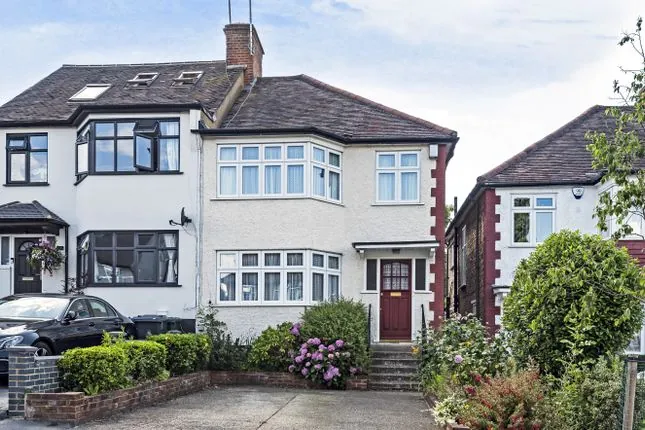 46 Netherlands Road — Barnet, London